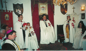 Cerimonia del 25 Aprile 1999 in occasione dell'offerta della Corona Reale da parte delle Istituzioni Imperiali e Reali della Casa di Svevia
