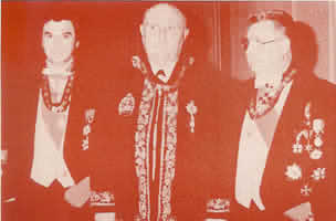Sua Altezza Imperiale il Principe Giovanni Caspis con Dignitari